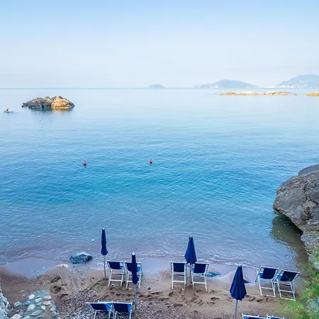 Il Nido Hotel Tellaro